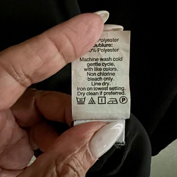 Madewell Little Black A Night Out V-Neck Dress - Picture 11 of 13